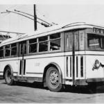 first trackless trolleys